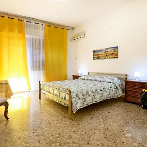 A Casa Di Fra' 2* Palermo