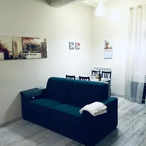  Apartamento Modern Sant'antonino Italia