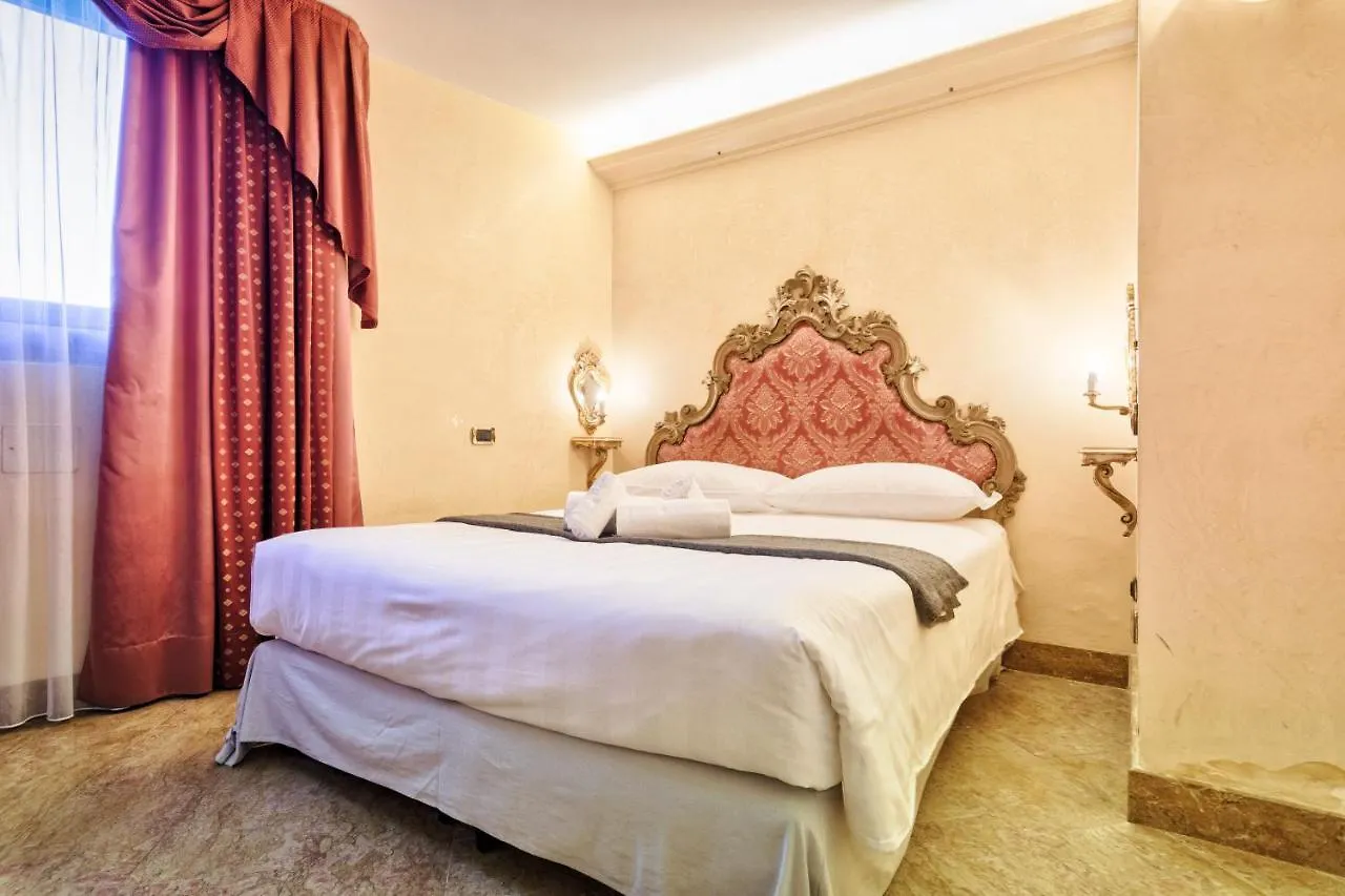 Hotel Vecellio Venice On The Lagoon 3*,  İtalya