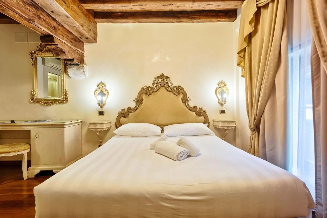 ***  Hotel Vecellio Venice On The Lagoon Italien
